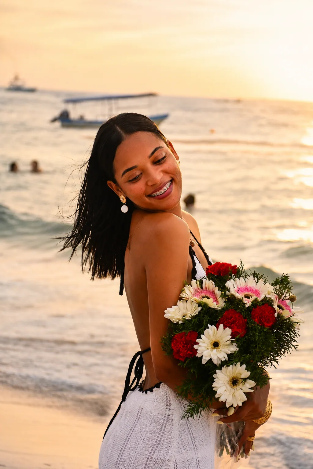 Retrato sonriente con flores
